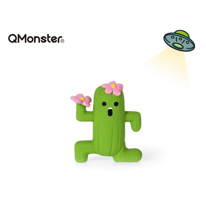 Qmonster Rubber Squeaky Toys - Waterproof Toy for Swimming/ Beach (Cacti)