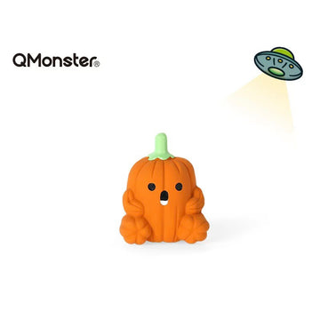 Qmonster Rubber Squeaky Toys - Waterproof Toy for Swimming/ Beach (Pumpkin)